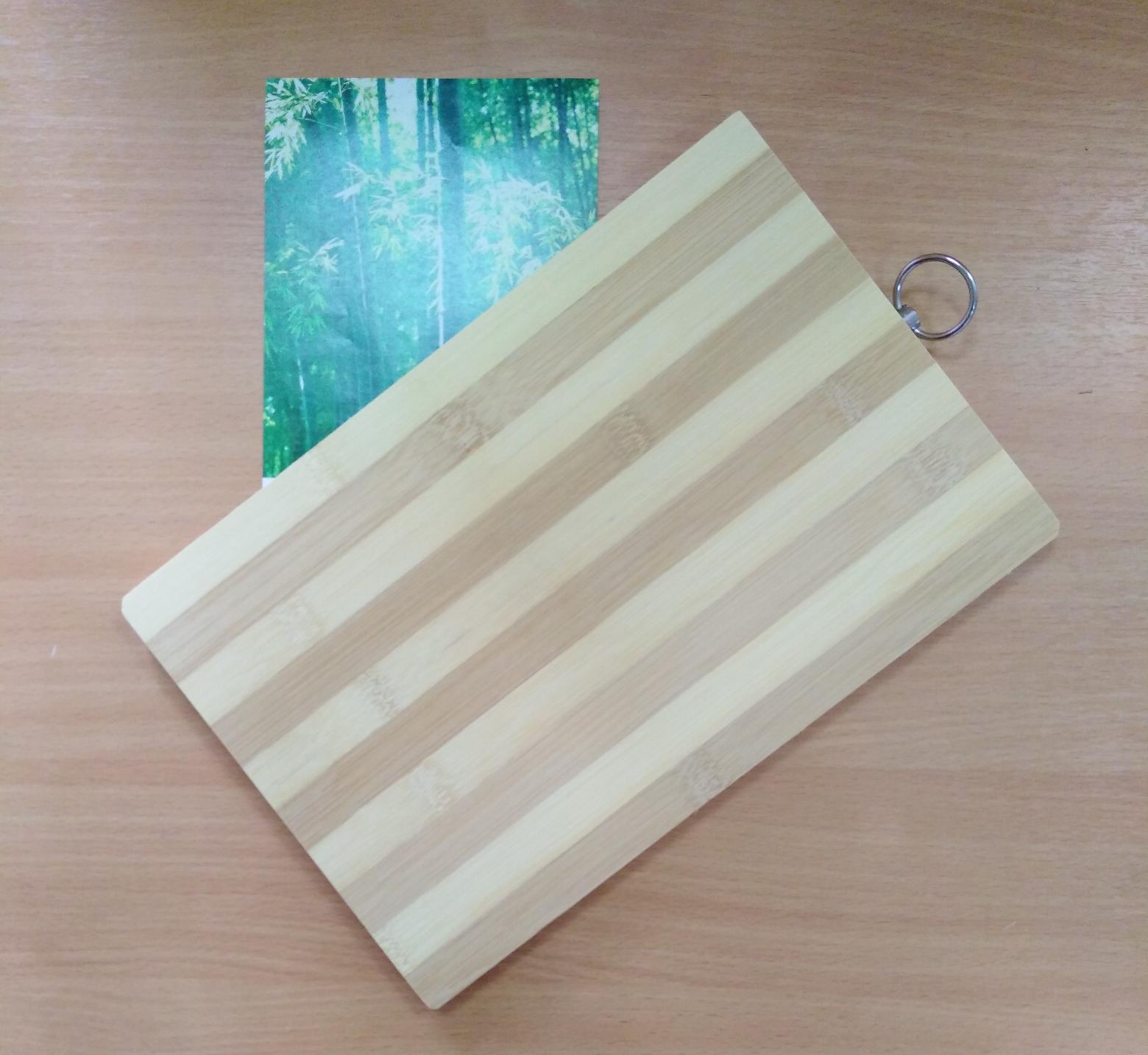 Доска бамбуковая 20х30 см.